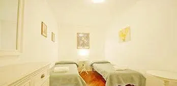 Sunny Venice Apartment Italy