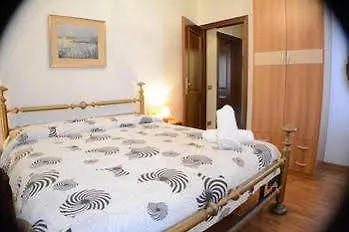 Sunny Venice Apartment